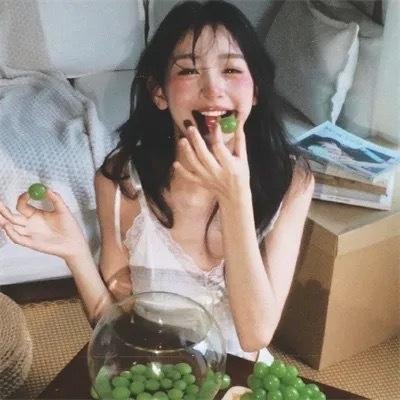 戛纳机密第一季